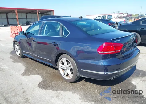 2014 Volkswagen Passat 1.8T Sel Premium from USA, damaged, VIN 1VWCT7A36EC019273